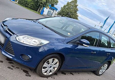 Ford Focus Turnier 1.0 EcoBoost Start-Stopp-System Ambi