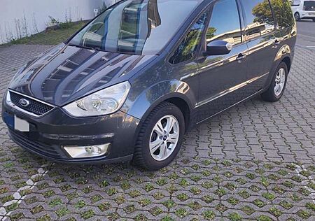 Ford Galaxy 2.0 Titanium
