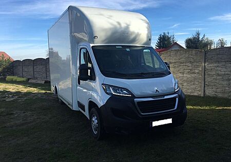 Peugeot Boxer 335