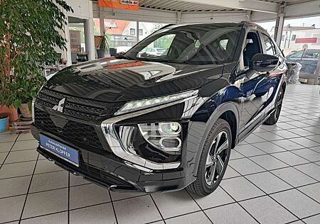 Mitsubishi Eclipse Cross 2,4 Plus Select Black Hybrid 4WD