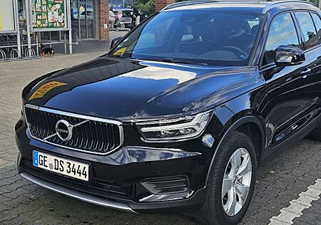 Volvo XC 40 XC40 Momentum 2WD