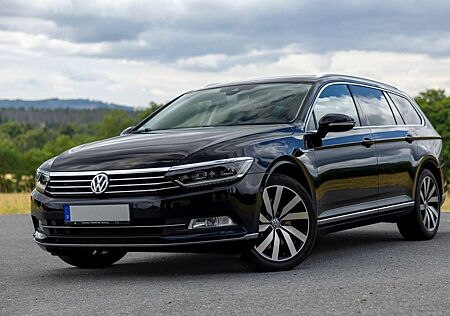 VW Passat Variant Volkswagen Highline 4Motion 239 PS