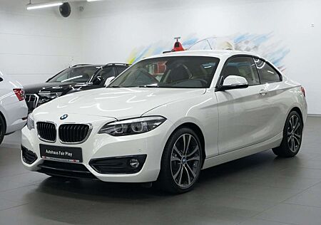 BMW 230 Coupe Sport Line/AHK/SHZ/LED/SPORTBREMSE/TOP