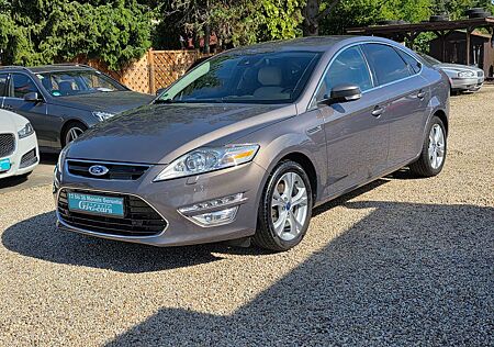 Ford Mondeo 2.0 EcoBoost Individual*Autom*Leder*Navi*Xenon*