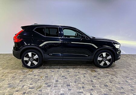 Volvo XC 40 gebraucht kaufen Volvo XC 40 XC40 D 4 Momentum AWD, Pano, ACC, LED, AHK, H&K