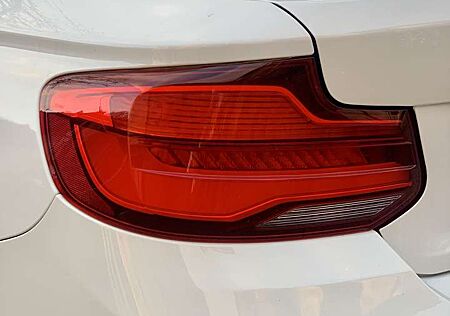 BMW 220 i Sport Line