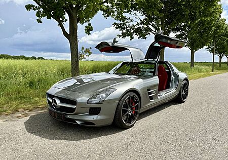 Mercedes-Benz SLS AMG Coupe SPEEDSHIFT DCT
