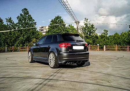 Audi RS3 Sportback S tronic!!
