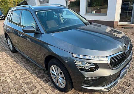 Skoda Kamiq Selection,AHK,WP,Klimaaut.LED,5J.Garantie