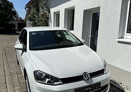 VW Golf Volkswagen Trendline BMT