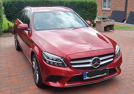 Mercedes-Benz C 220 d 4Matic T 9G-TRONIC Avantgarde