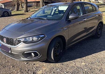 Fiat Tipo 1.4 T-Jet Lounge