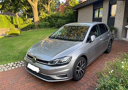 VW Golf Volkswagen Sound 1,5 l TSI ACT 110 kW (150 PS) 6-Gang