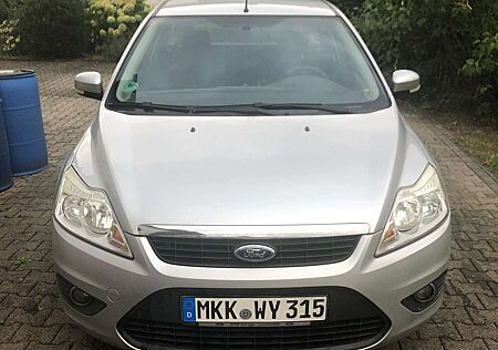 Ford Focus Turnier 1.4 16V Concept