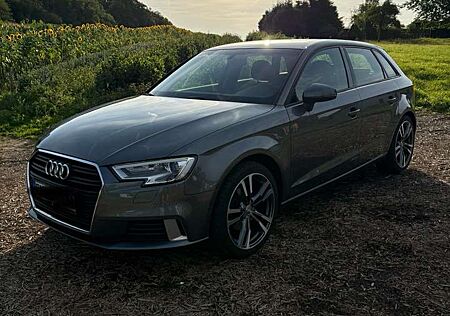 Audi A3 35 TFSI Sportback Xenon PDC FSE SHZ Sport 8fach