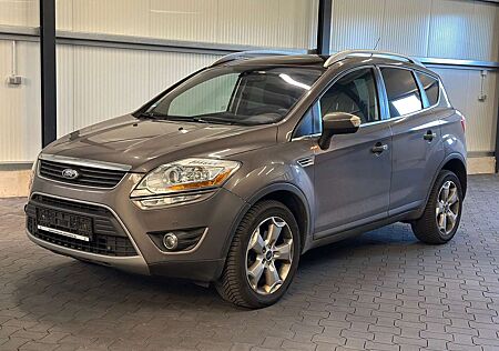 Ford Kuga Titanium 4x4 Aut.*18Zoll*PANORAMA*KAMERA*AHK*NAVI*