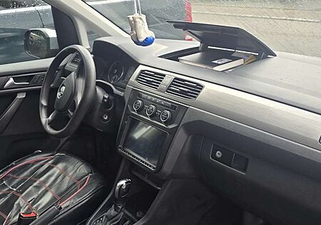 VW Caddy Volkswagen 2.0 TDI DSG