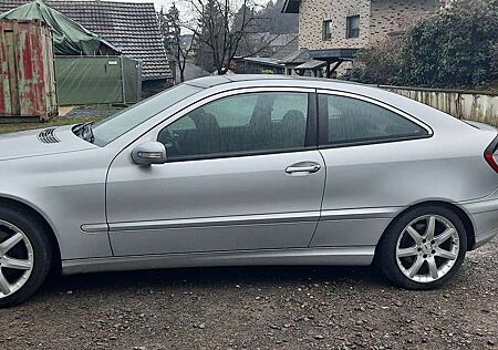 Mercedes-Benz C 230 Sportcoupe