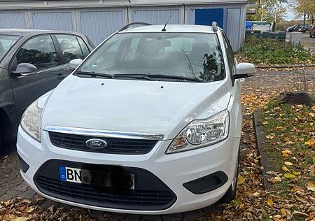 Ford Focus gebraucht kaufen Ford Focus Turnier 1.6 16V Style