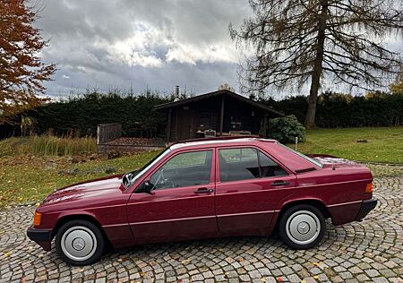 Mercedes-Benz 190 gebraucht kaufen Mercedes-Benz 190 E 1,Hand orig. 29000 KM, rostfrei!