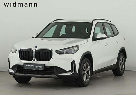 BMW X1 sDrive 20i *Automatik*Navi*PTS*Kamera*HUD*DAB