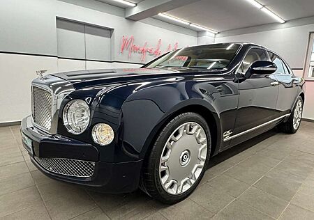 Bentley Mulsanne 6.8 Automatik/Lunablau-Creme/Einzelstü.