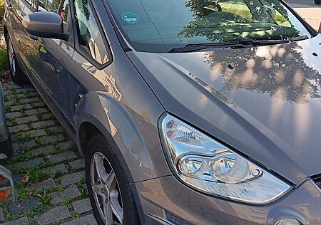 Ford S-Max 1.6 EcoBoost Start Stopp System Champions Edition