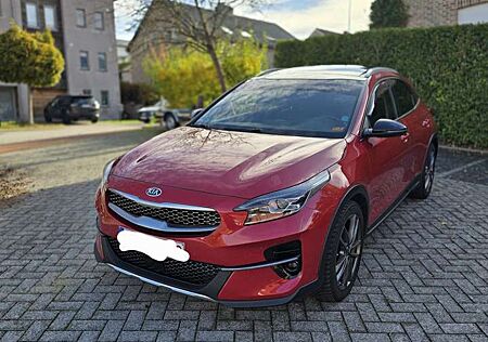 Kia XCeed 1.6 CRDi DCT7 PLATINUM EDITION