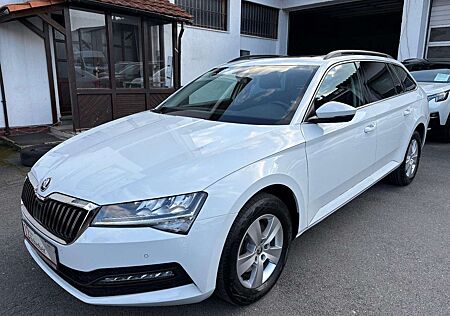 Skoda Superb 2.0 TDI DSG Combi VIRTUAL AHK PANO PDC