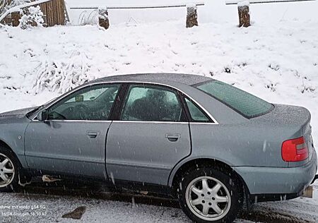 Audi A4 2.8 quattro Ready for winter