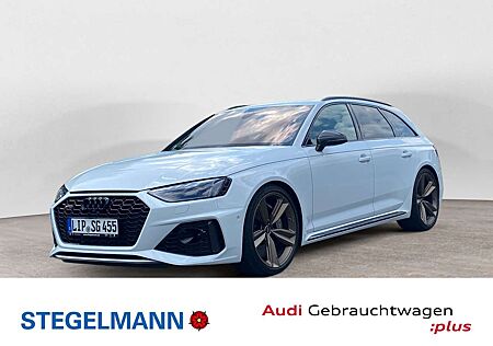 Audi RS4 qu. Tiptr. KERAMIK HEAD UP B&O PANO