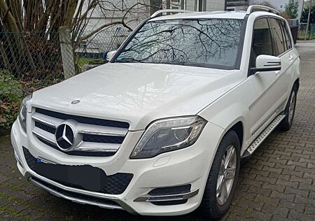 Mercedes-Benz GLK 200 CDI (BlueEFFICIENCY)