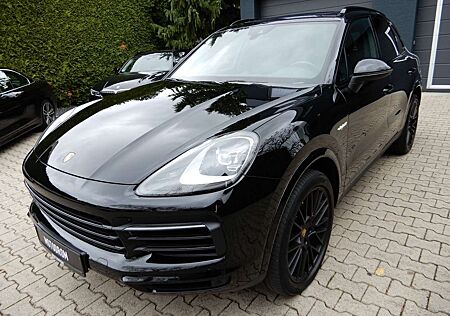 Porsche Cayenne E-Hybrid PANORAM AHK KAMERA 1HAND 21ZOLL