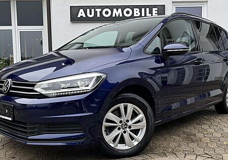 VW Touran Volkswagen Comfort. 1.5 TSI DSG LED NAVI ACC 7 SITZE