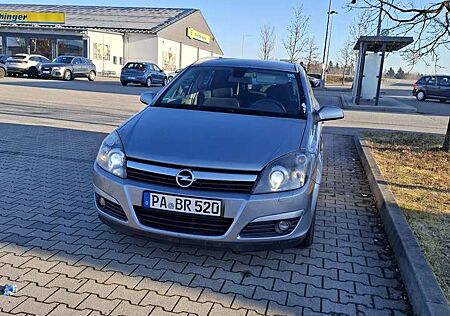 Opel Astra 1.8 Caravan Sport