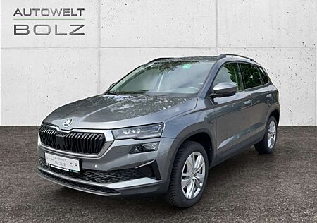 Skoda Karoq Selection 1.5 TSI Navi DigiCock LED Kamera Blendfr