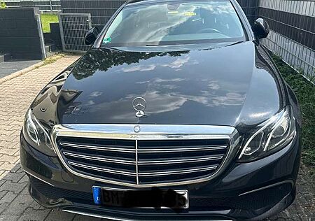 Mercedes-Benz E 220 d (213.004)