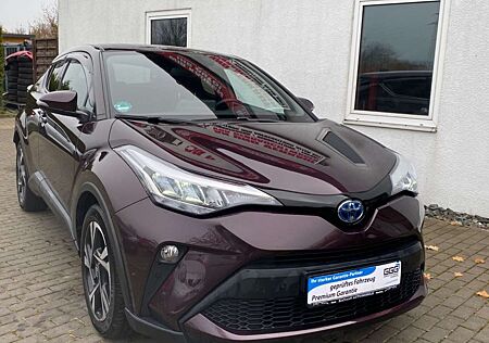 Toyota C-HR 2.0 Hybrid Team D Automatik/ erst. 7.000KM