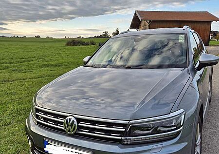 VW Tiguan Allspace Volkswagen Highline 4Motion