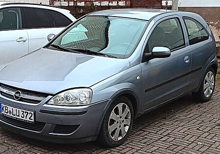 Opel Corsa 1.2 16V Cosmo