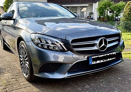 Mercedes-Benz C 180 Avantgarde Autom. Leder CAM 18 Zoll Dig. Tacho