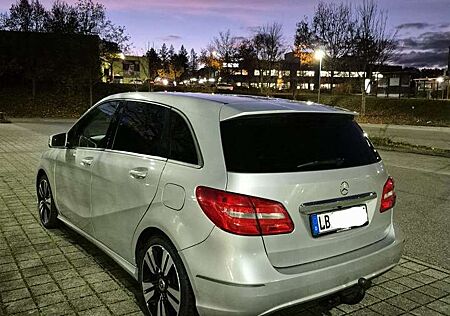Mercedes-Benz B 180 CDI 7G-DCT