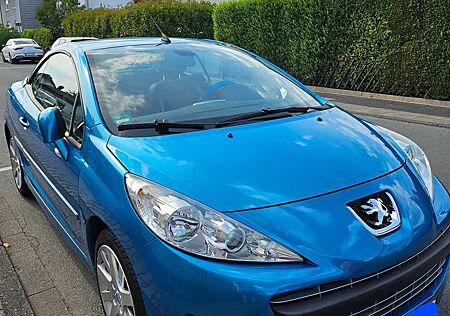 Peugeot 207 CC Leder/Sportsitze/Klima/SHZ/PDC