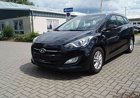 Hyundai i30 cw blue Style