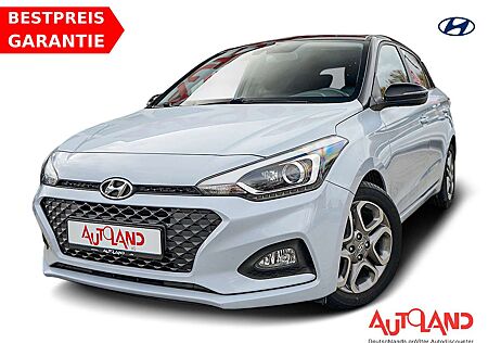 Hyundai i20 1.2 Navi Kamera Tempomat Sitzheizung