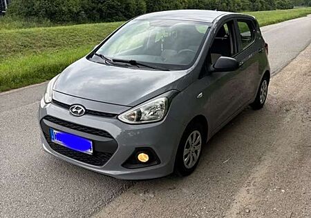 Hyundai i10 1.0