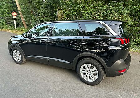 Peugeot 5008 PureTech 130 Stop