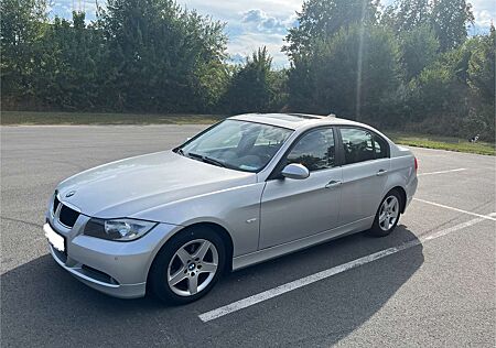 BMW 320i 320