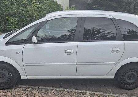 Opel Meriva 1.8 16V INNOVATION