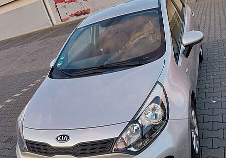 Kia Rio 1.4 Attract